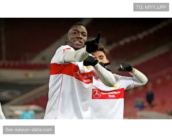 从非洲新星到那不勒斯冠军核心：奥斯梅恩职业生涯全景复盘